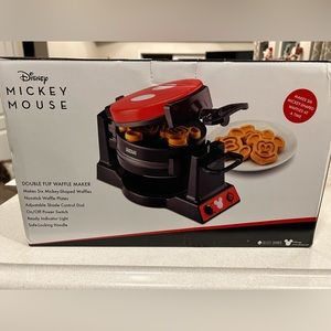 Disney Mickey Mouse double flip waffle maker